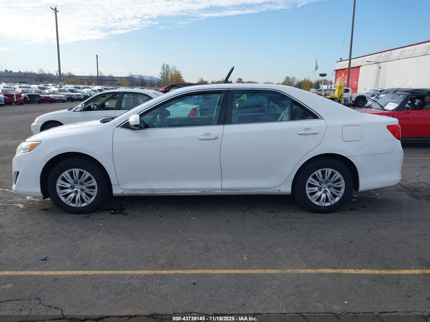 4T4BF1FK3ER397212 2014 TOYOTA CAMRY photo no. 13