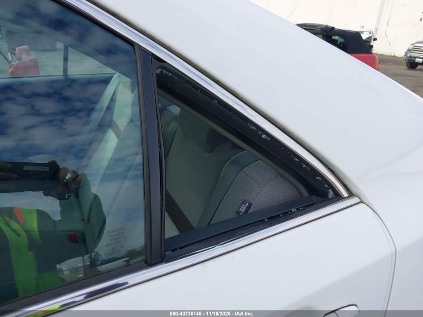 4T4BF1FK3ER397212 2014 TOYOTA CAMRY photo no. 6