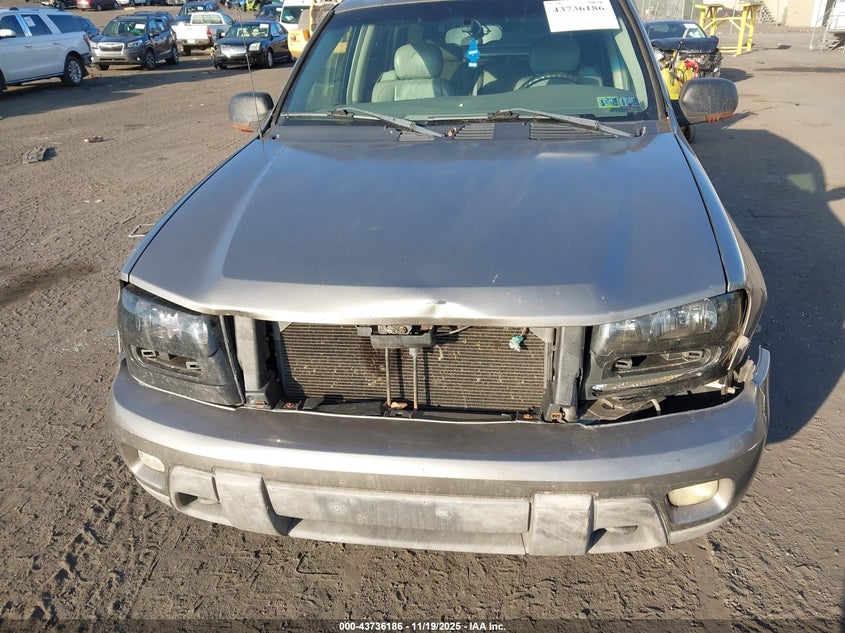 2005 Chevrolet Trailblazer Lt VIN: 1GNDT13S452266135 Lot: 43736186