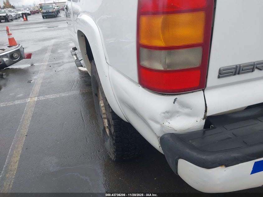 1999 GMC Sierra 2500 Sl VIN: 1GTGK29U0XE515023 Lot: 43736206