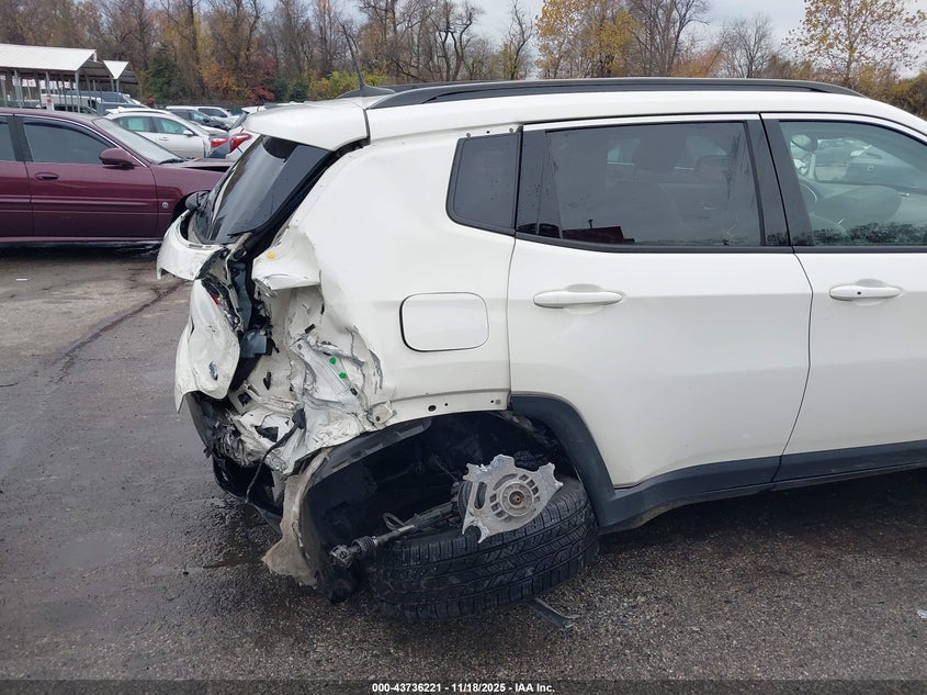 2020 Jeep Compass Latitude 4X4 VIN: 3C4NJDBB1LT145449 Lot: 43736221