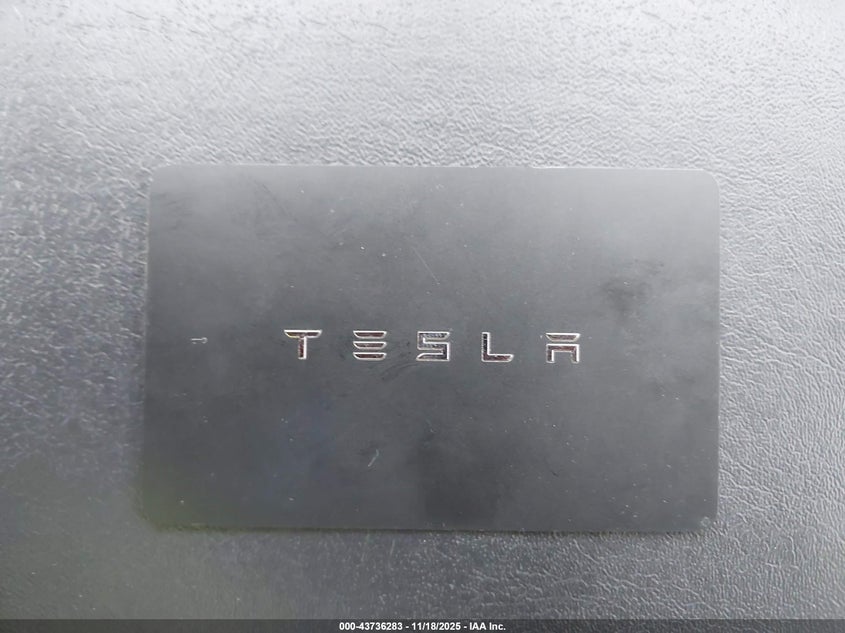 2018 Tesla Model 3 Long Range/Performance VIN: 5YJ3E1EB8JF132506 Lot: 43736283