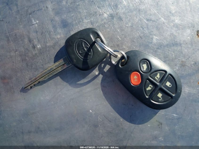 2004 Toyota Sienna Xle VIN: 5TDZA22C64S183267 Lot: 43736320