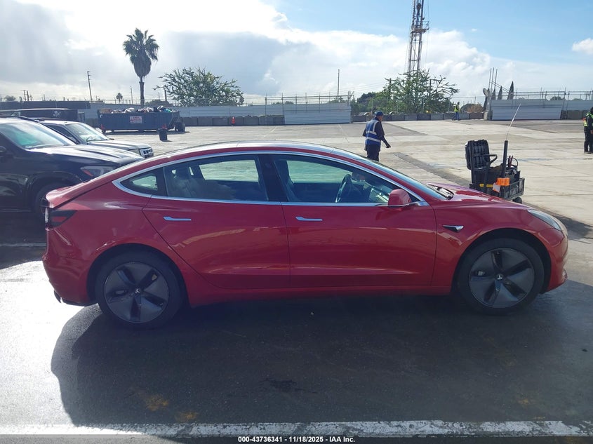 2018 Tesla Model 3 Long Range/Performance VIN: 5YJ3E1EB8JF120016 Lot: 43736341