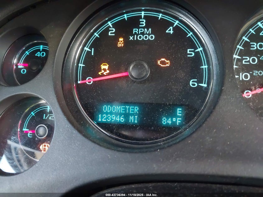 2013 Chevrolet Tahoe Ls VIN: 1GNSCAE04DR202556 Lot: 43736394