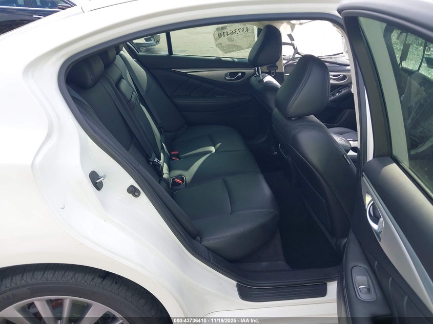2019 Infiniti Q50 3.0T Luxe VIN: JN1EV7AP4KM540560 Lot: 43736410