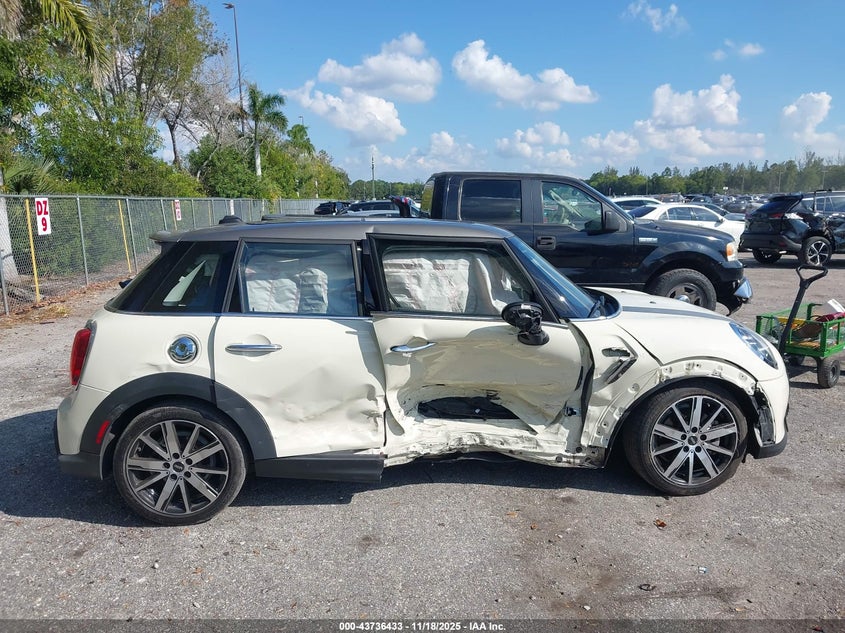 2022 Mini Hardtop Cooper S VIN: WMW53DK0XN2R37710 Lot: 43736433