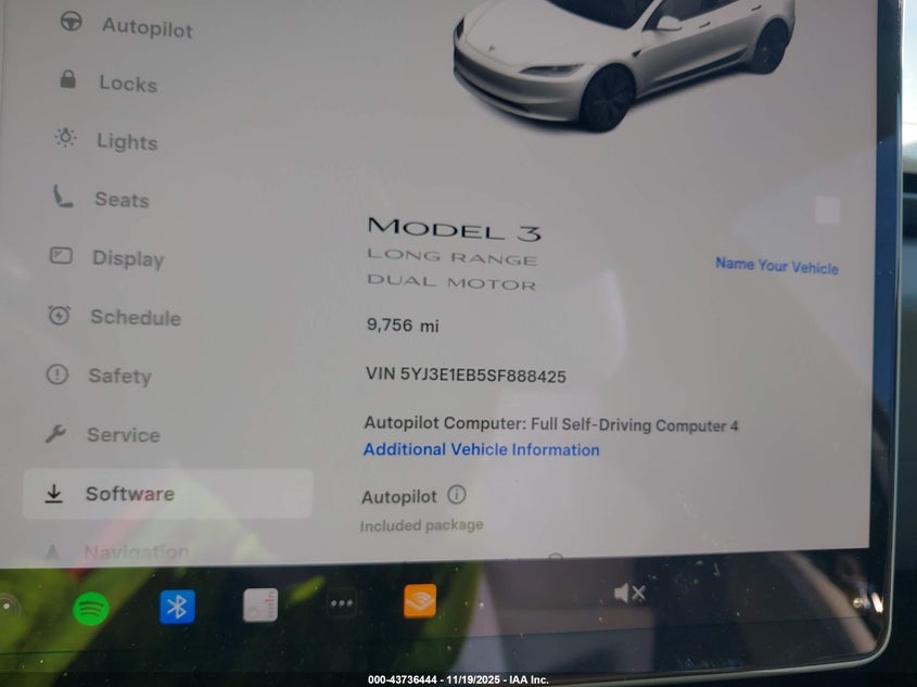 2025 Tesla Model 3 Long Range All-Wheel Drive VIN: 5YJ3E1EB5SF888425 Lot: 43736444