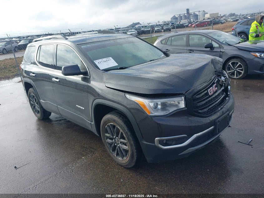 GMC ACADIA SLE-2