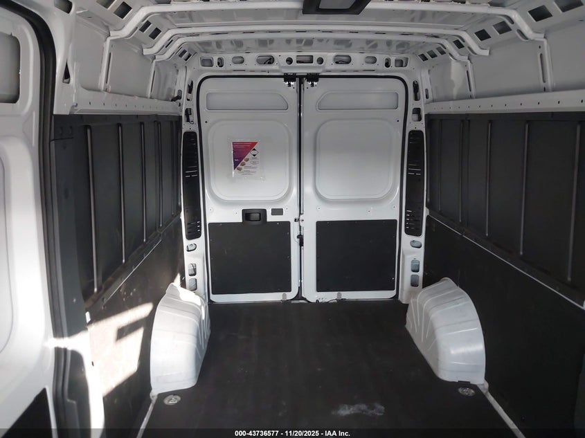 2025 Ram Promaster 3500 Tradesman High Roof 159 Wb W/Pass Seat VIN: 3C6MRVHG6SE552688 Lot: 43736577