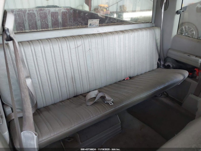 1994 Chevrolet Gmt-400 C1500 VIN: 2GCEC19K7R1231664 Lot: 43736624