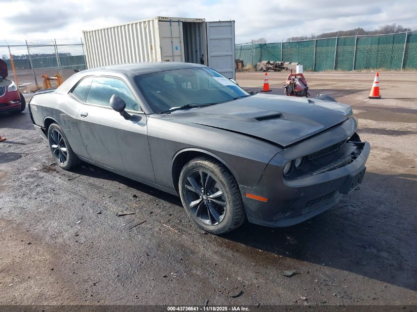 DODGE CHALLENGER SXT AWD