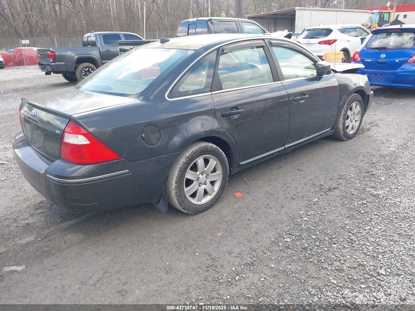 1FAHP24177G147775 2007 FORD FIVE HUNDRED photo no. 4