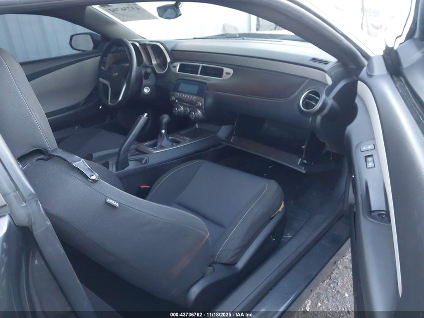 2015 CHEVROLET CAMARO auction photo 5