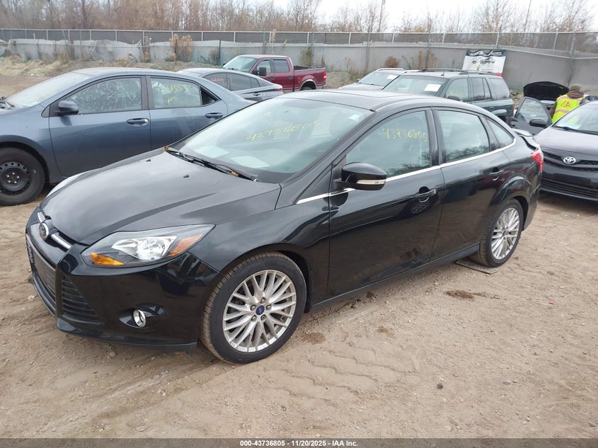 1FADP3J23EL175952 2014 FORD FOCUS photo no. 2