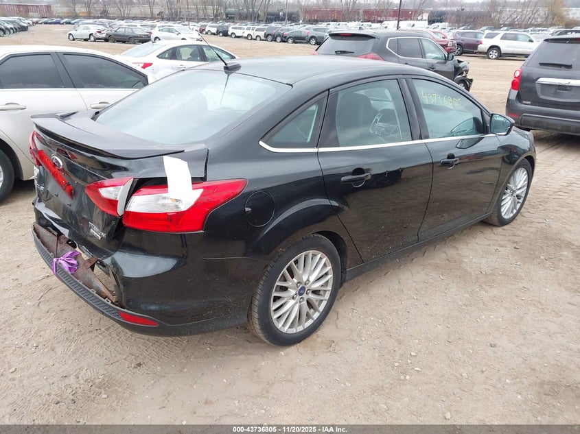 1FADP3J23EL175952 2014 FORD FOCUS photo no. 4