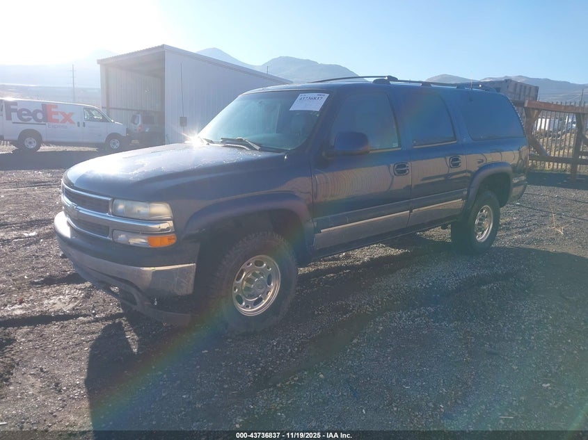 3GNGK26G81G214845 2001 CHEVROLET  photo no. 2