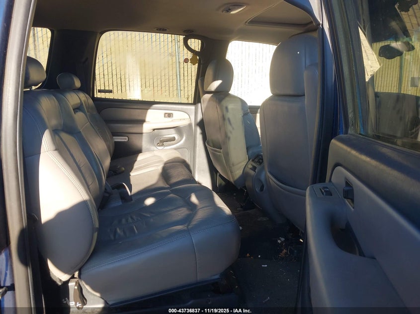 3GNGK26G81G214845 2001 CHEVROLET  photo no. 8