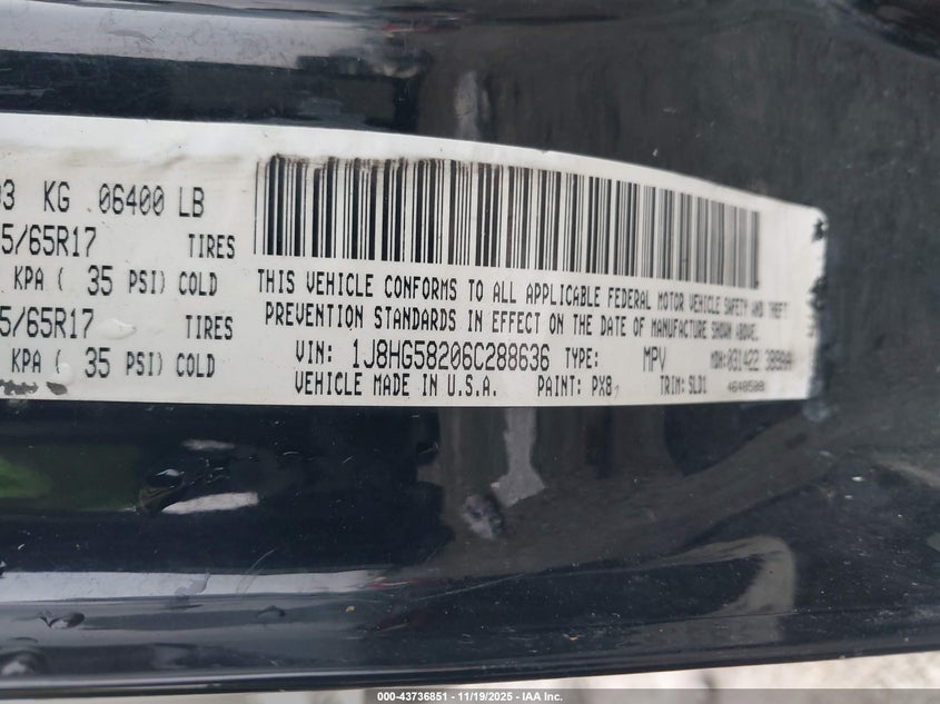 2006 Jeep Commander Limited VIN: 1J8HG58206C288636 Lot: 43736851