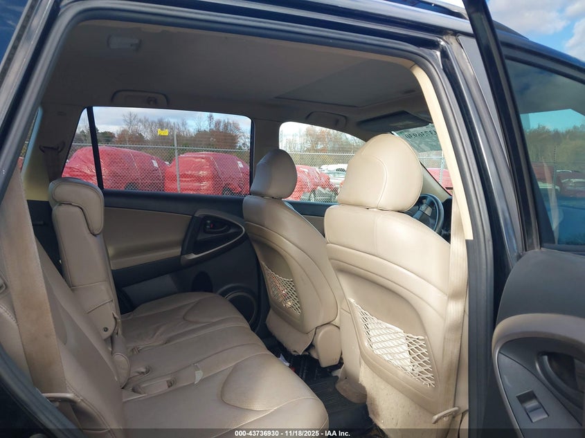 2007 Toyota Rav4 Limited V6 VIN: JTMBK31V176020313 Lot: 43736930