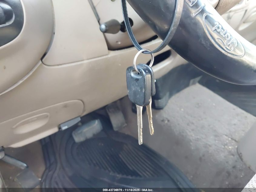 2002 Ford F-150 Lariat/Xl/Xlt VIN: 1FTRX17WX2KE03400 Lot: 43736979