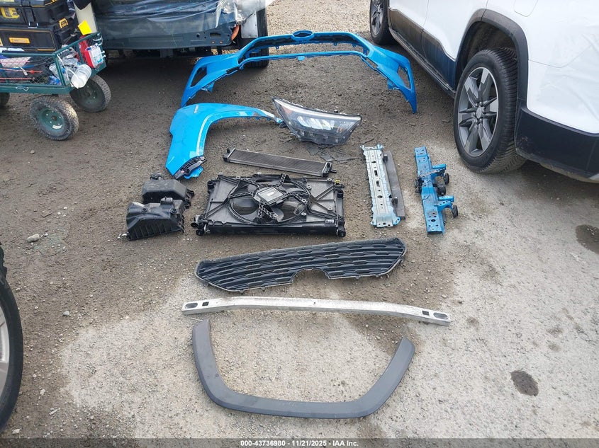 JTMMWRFV3LD067258 2020 TOYOTA RAV 4 photo no. 12