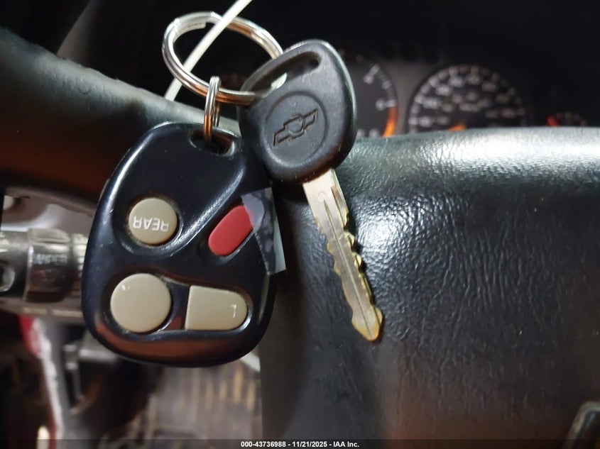 2003 Chevrolet Blazer Ls VIN: 1GNDT13X23K181853 Lot: 43736988