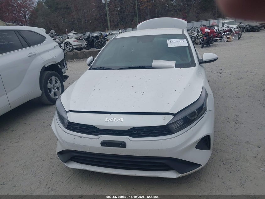 2024 Kia Forte Lxs VIN: 3KPF24AD7RE706903 Lot: 43736989