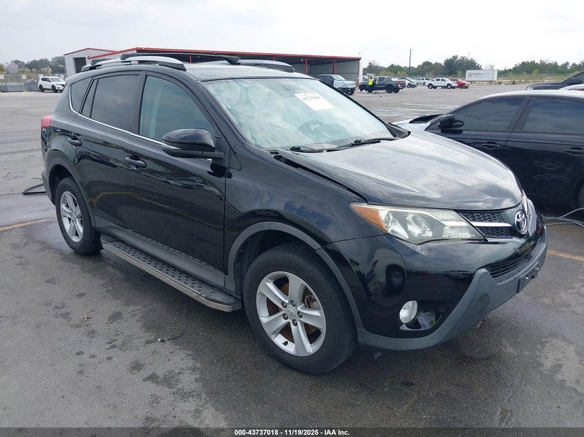 TOYOTA RAV4 XLE