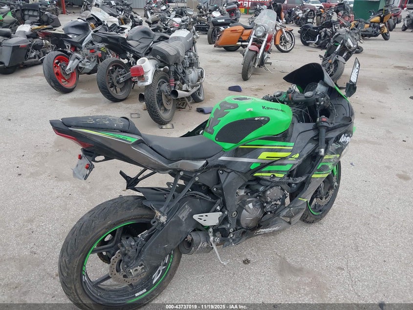 JKBZXJG11KA001779 2019 KAWASAKI ZX photo no. 4