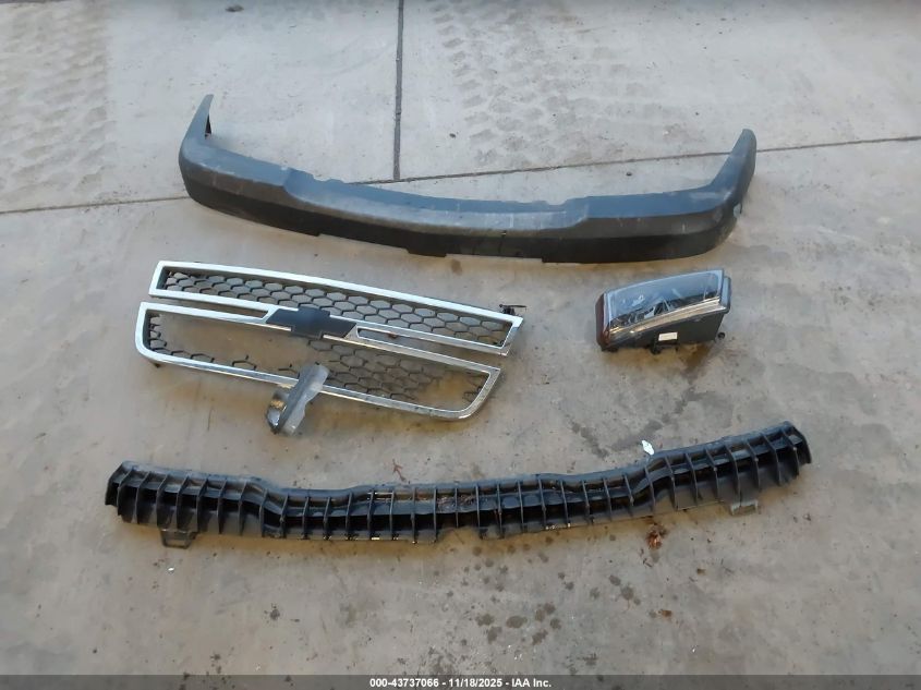 2005 Chevrolet Silverado 2500Hd Ls VIN: 1GCHK23U55F805763 Lot: 43737066