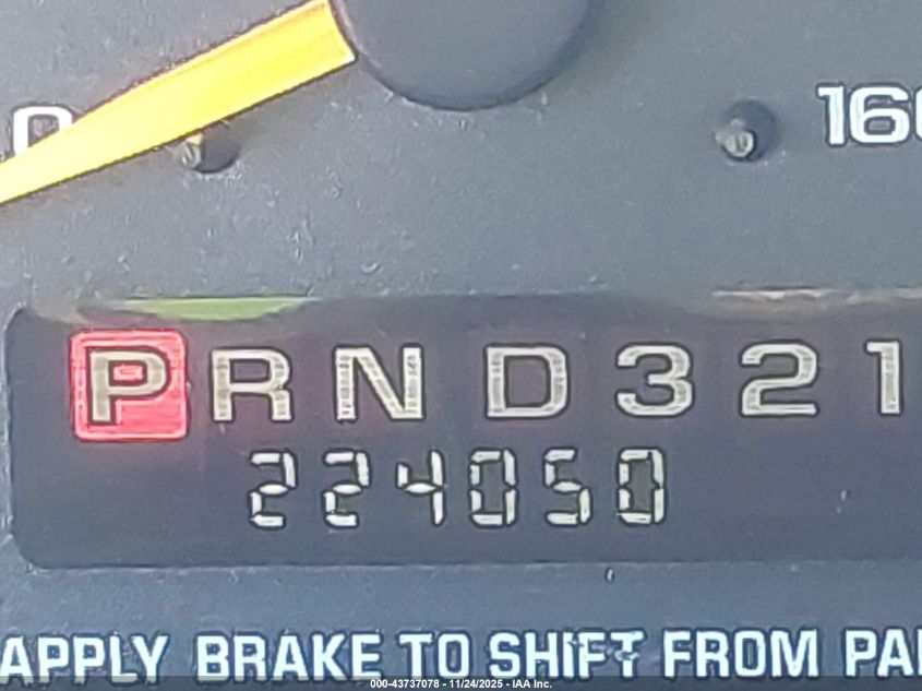 2000 Chevrolet Astro VIN: 1GCDM19W6YB141125 Lot: 43737078