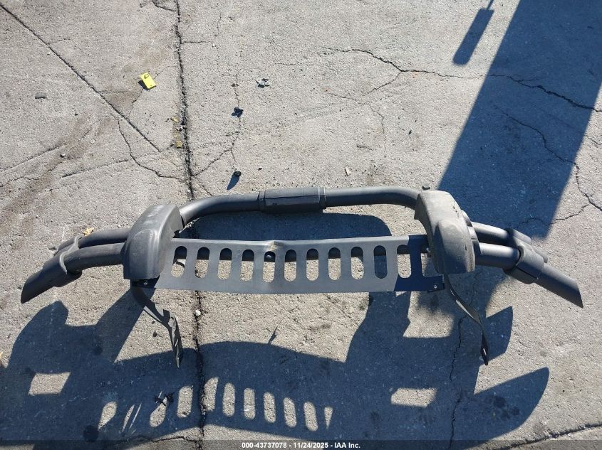 2000 Chevrolet Astro VIN: 1GCDM19W6YB141125 Lot: 43737078