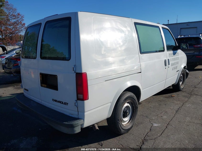 2000 Chevrolet Astro