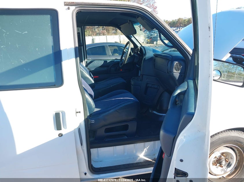 2000 Chevrolet Astro