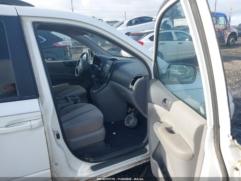 KNDMG4C32A6357320 2010 KIA SEDONA photo no. 5