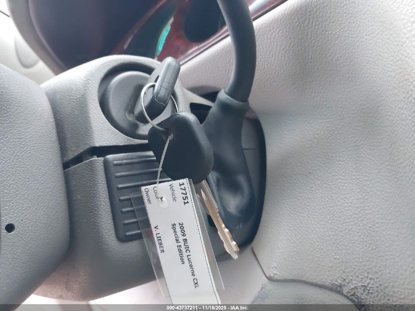 2009 Buick Lucerne Cxl-3 VIN: 1G4HD57M59U110833 Lot: 43737211