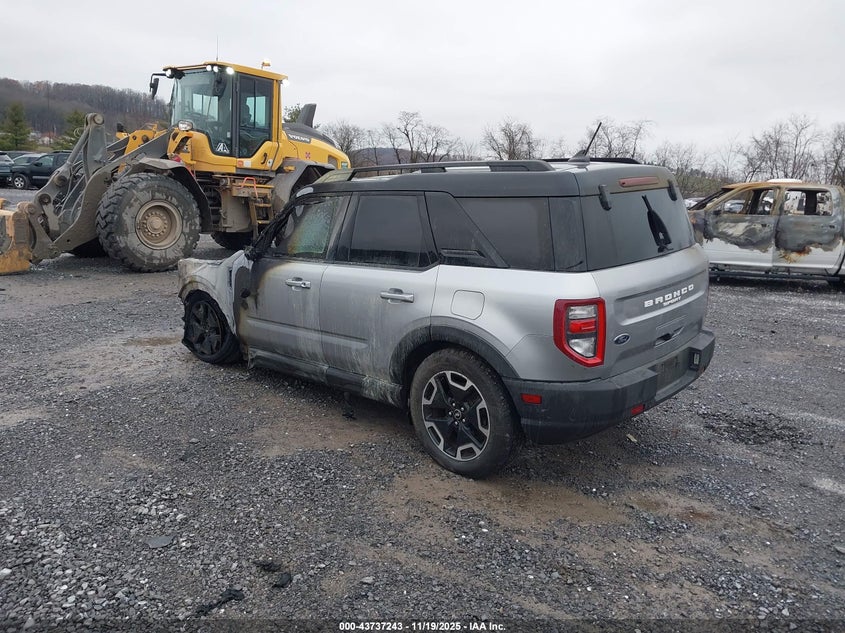 2021 Ford Bronco Sport Outer Banks VIN: 3FMCR9C69MRB10988 Lot: 43737243