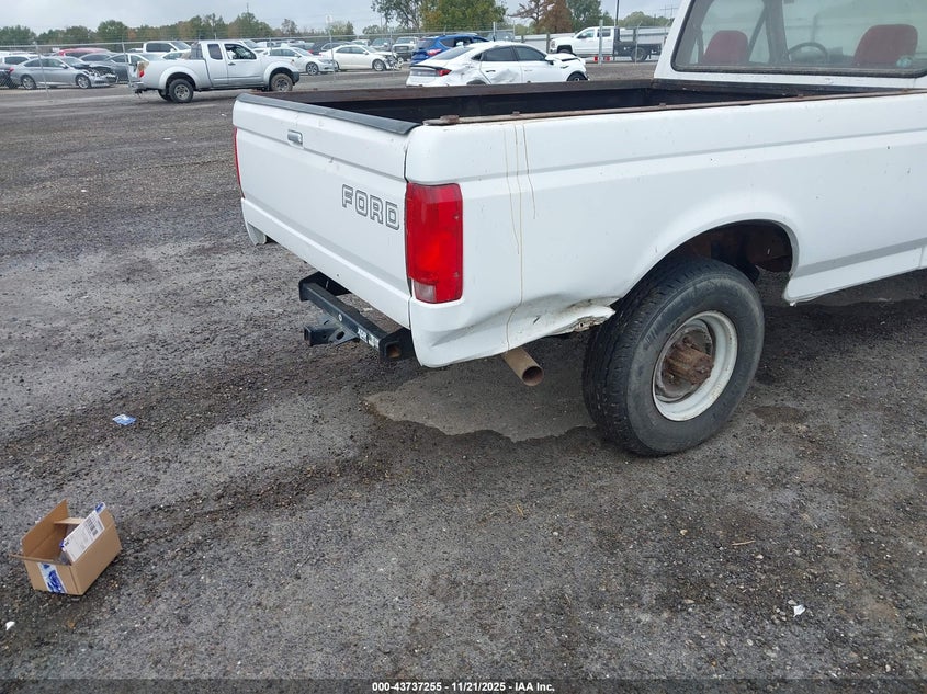 1994 Ford F250 VIN: 1FTHF25H8RNA04745 Lot: 43737255