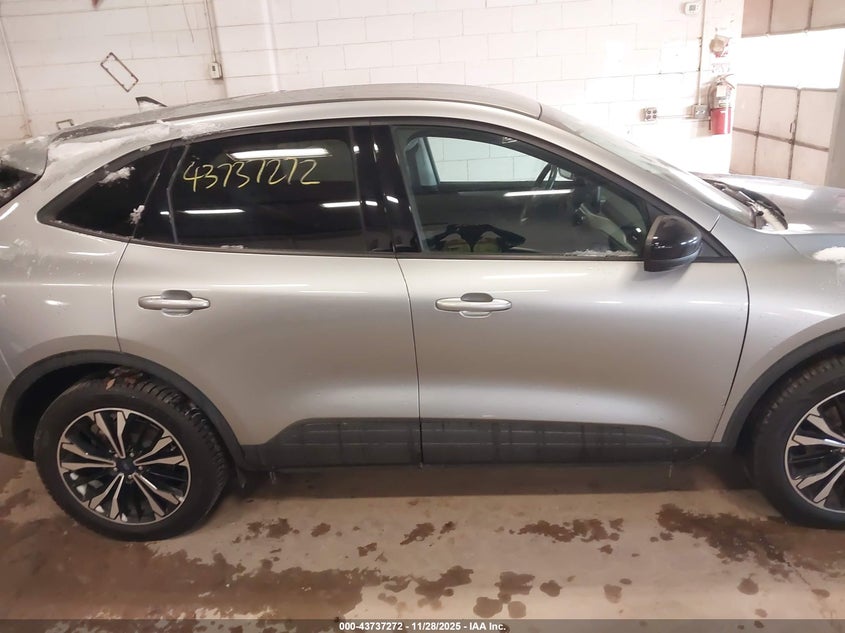 2022 Ford Escape Se VIN: 1FMCU9G60NUA23161 Lot: 43737272