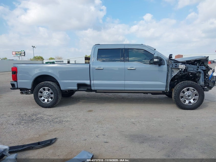 2024 Ford F-350 King Ranch VIN: 1FT8W3BT6REF35117 Lot: 43737315