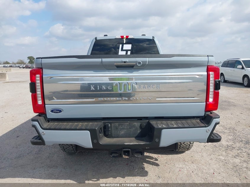 2024 Ford F-350 King Ranch VIN: 1FT8W3BT6REF35117 Lot: 43737315