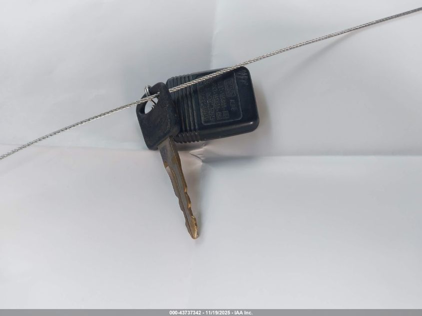 2004 Ford F-250 Lariat/Xl/Xlt VIN: 1FTNW21P94EA26522 Lot: 43737342