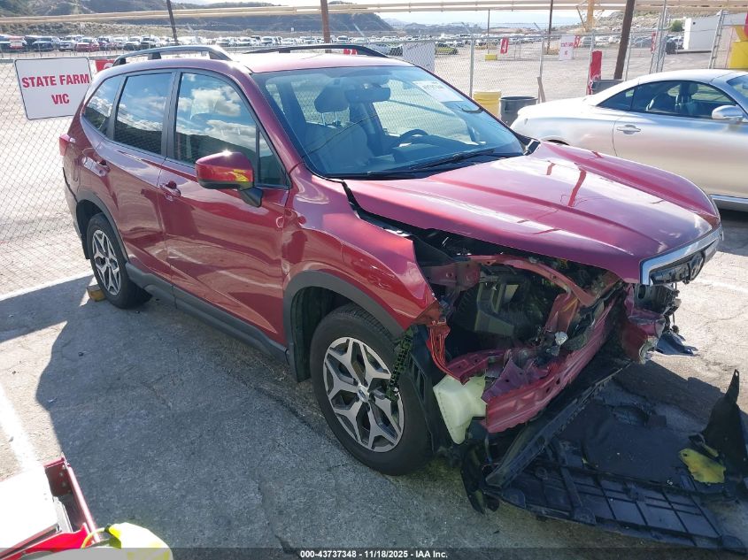 SUBARU FORESTER PREMIUM