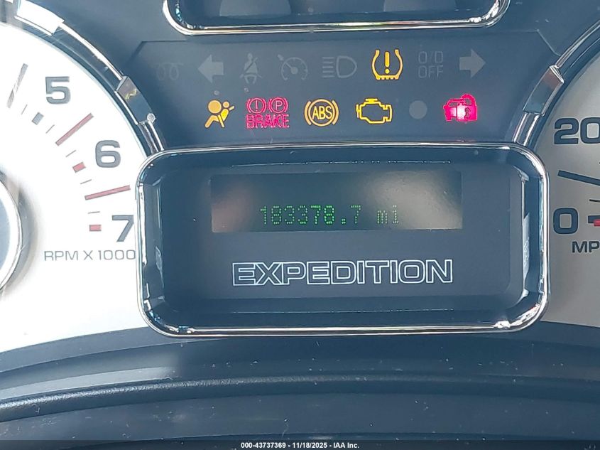 2007 Ford Expedition Limited VIN: 1FMFU195X7LA25592 Lot: 43737369