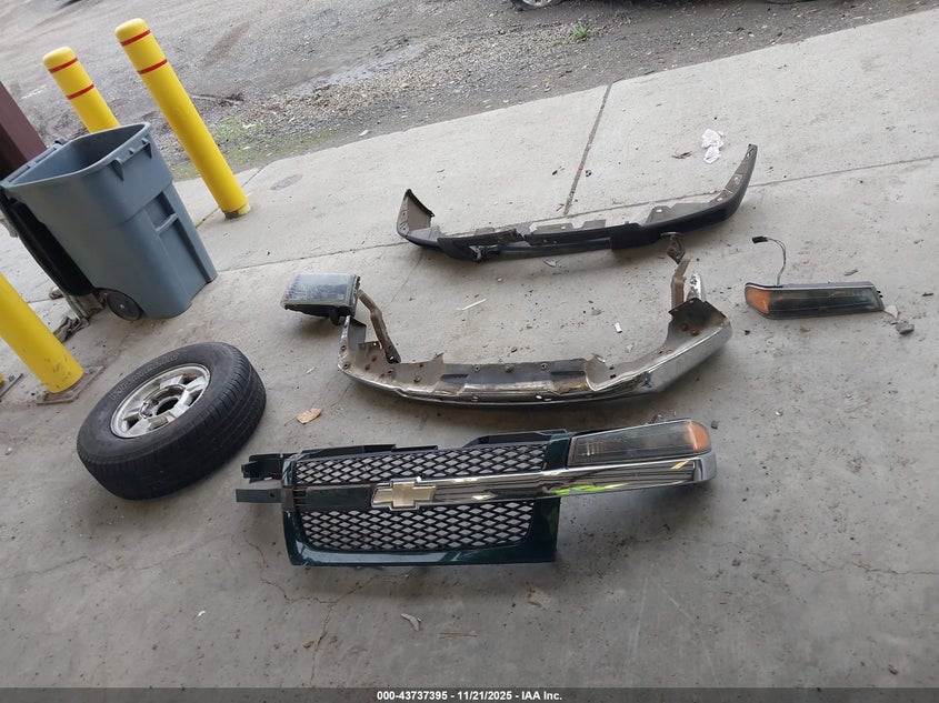 2004 Chevrolet Colorado Ls VIN: 1GCDT198348189743 Lot: 43737395