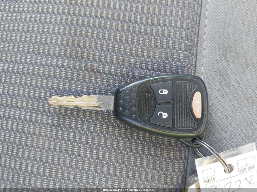 2007 Dodge Ram 1500 Slt/Trx4 Off Road/Sport VIN: 1D7HU16287J592232 Lot: 43737415