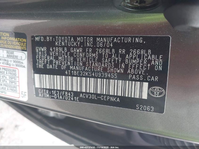 2004 Toyota Camry Le VIN: 4T1BE32K54U939455 Lot: 43737418