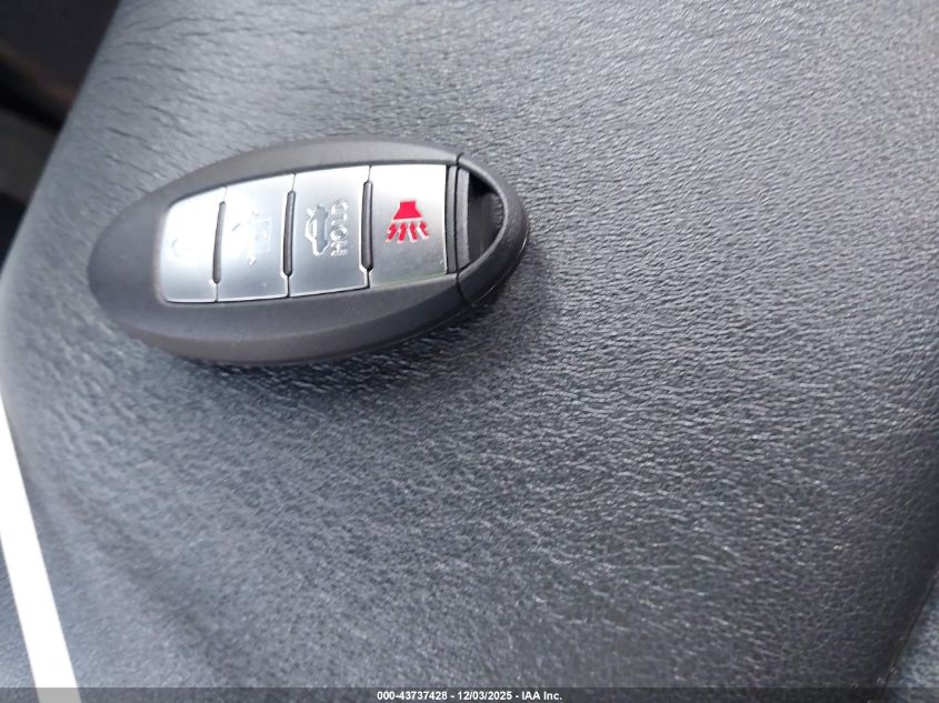 2017 Infiniti Q50 3.0T Premium VIN: JN1EV7AP3HM737597 Lot: 43737428