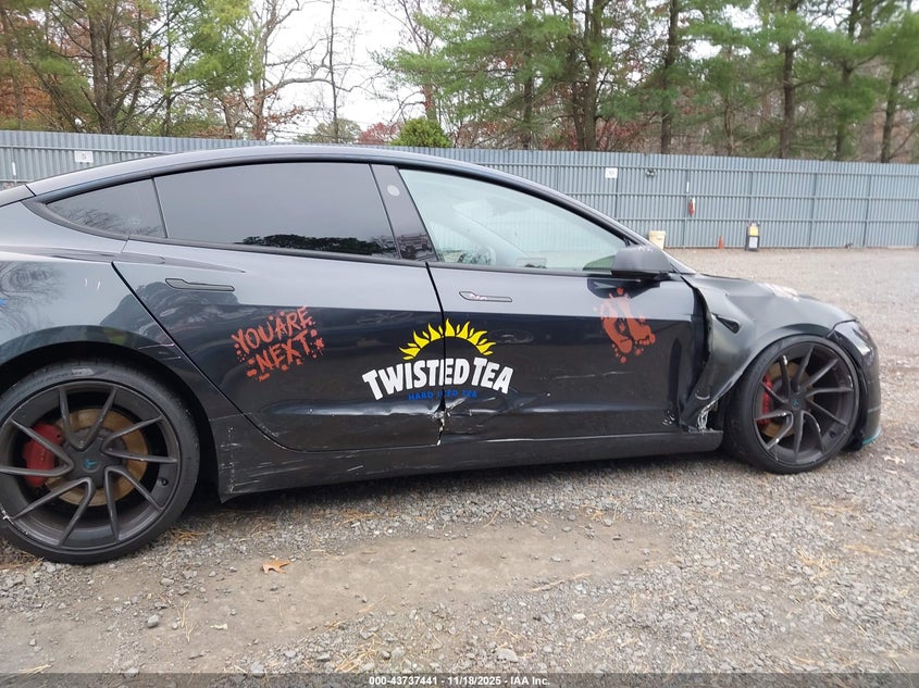 2024 Tesla Model 3 Performance All-Wheel Drive VIN: 5YJ3E1ET8RF871587 Lot: 43737441